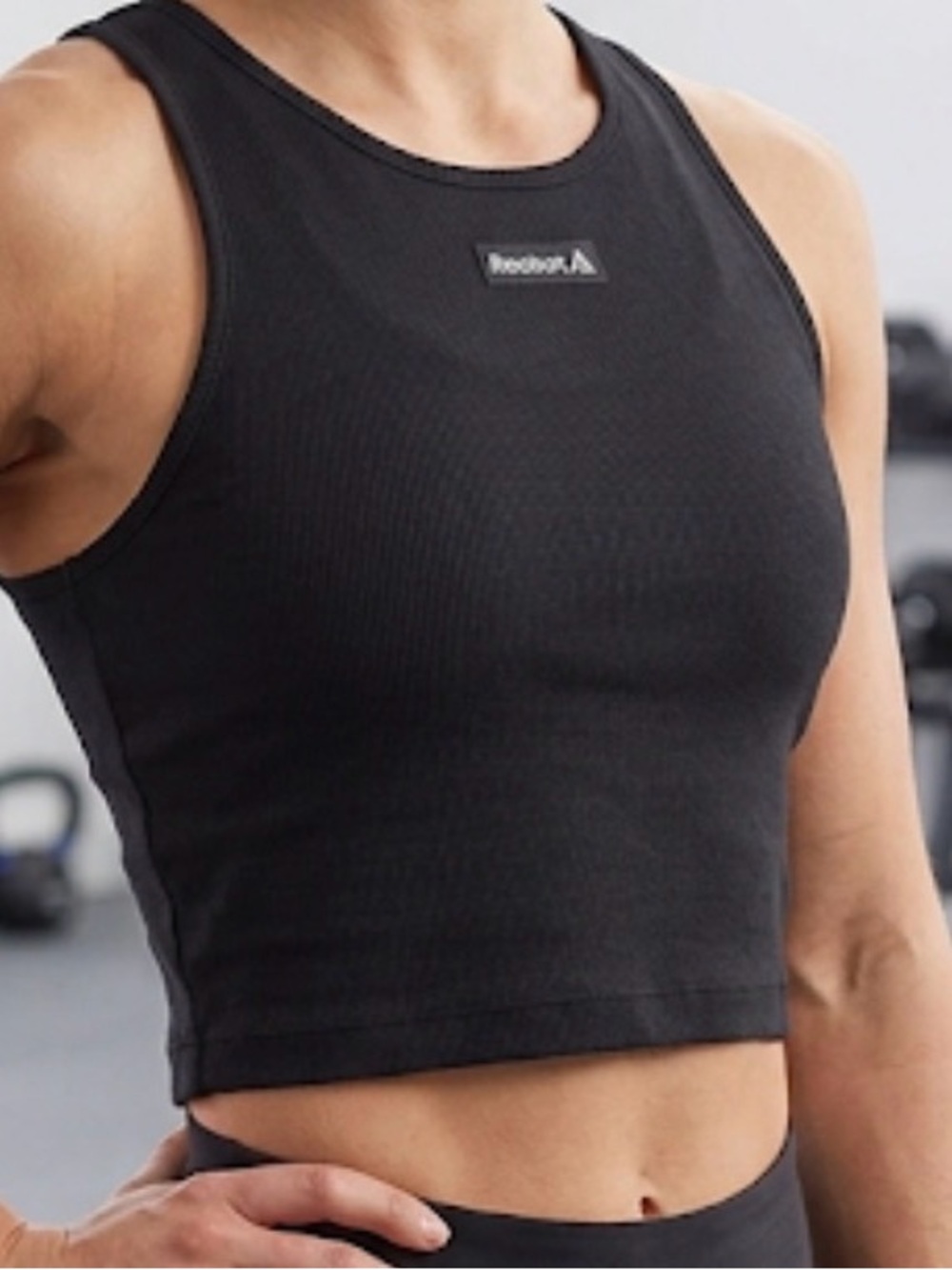 NWOT Reebok Black Crop Tank Top With Built In Bra Size XL